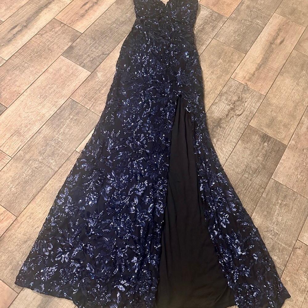 Windsor Navy Black Strapless Bra Sequin Gown Prom XL Junior Lady’s Slit Leg